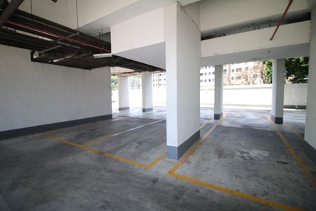 Apartamento para alugar com 45m², 2 quartos e 1 vagaÁrea comum - Garagem