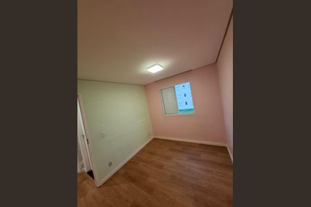 Sala de apartamento para alugar com 2 quartos, 59m² em Cemucam, Cotia