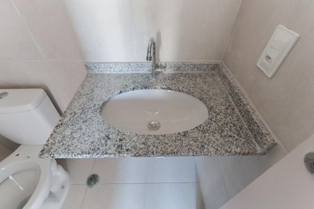 Apartamento à venda com 56m², 3 quartos e 1 vagaBanheiro da suíte