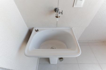 Apartamento à venda com 56m², 3 quartos e 1 vagaÁrea de serviço