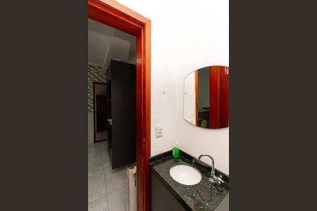 Apartamento para alugar com 48m², 2 quartos e sem vaga Apartamento para alugar com 48m², 2 quartos e sem vagaBanheiro