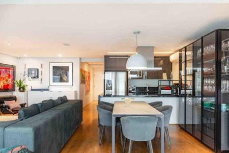 Apartamento para alugar com 160m², 1 quarto e 3 vagas