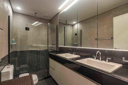 Apartamento para alugar com 160m², 1 quarto e 3 vagas