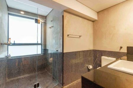 Apartamento para alugar com 160m², 1 quarto e 3 vagas