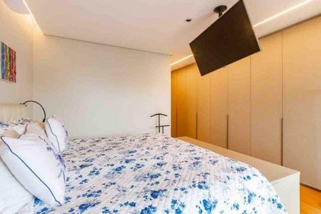 Apartamento para alugar com 160m², 1 quarto e 3 vagas