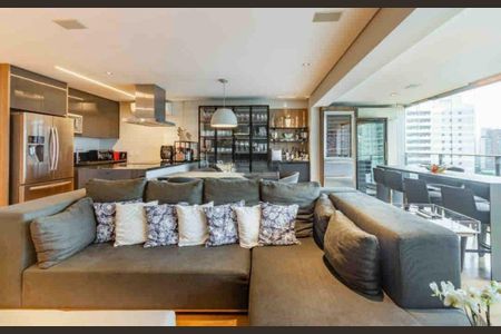 Apartamento para alugar com 160m², 1 quarto e 3 vagas