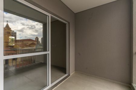 Apartamento à venda com 41m², 2 quartos e sem vaga Apartamento à venda com 41m², 2 quartos e sem vagaVaranda e Área de Serviço