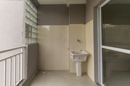 Apartamento à venda com 41m², 2 quartos e sem vaga Apartamento à venda com 41m², 2 quartos e sem vagaVaranda e Área de Serviço
