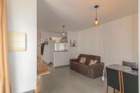 Sala de apartamento à venda com 2 quartos, 45m² em Estância Velha, Canoas