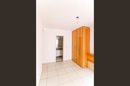 Apartamento para alugar com 74m², 3 quartos e 1 vagaQuarto  - Suíte