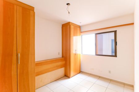 Apartamento para alugar com 74m², 3 quartos e 1 vagaQuarto  - Suíte