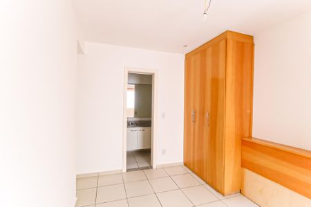Apartamento para alugar com 74m², 3 quartos e 1 vagaQuarto  - Suíte