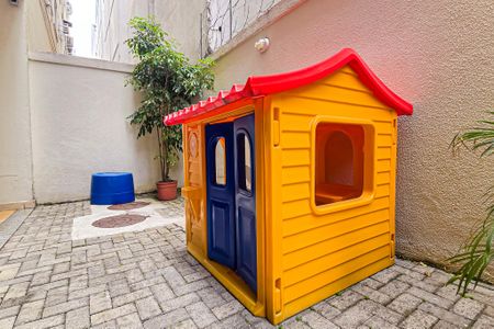 Apartamento para alugar com 74m², 3 quartos e 1 vagaÁrea comum - Playground
