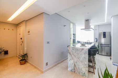 Hall de entrada de apartamento à venda com 2 quartos, 114m² em Jardim Paulista, São Paulo