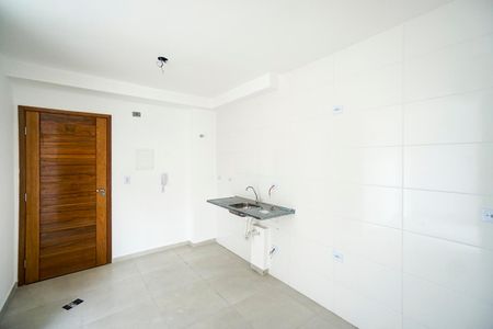 Cozinha de apartamento à venda com 1 quarto, 30m² em Vila Carrão, São Paulo