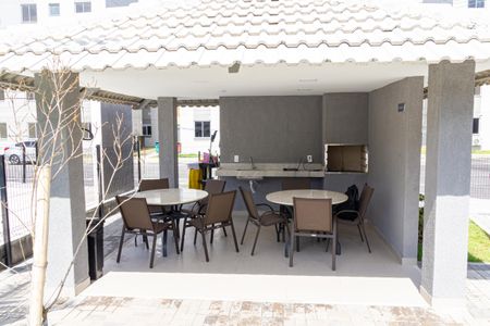 Apartamento para alugar com 44m², 2 quartos e 1 vaga Apartamento para alugar com 44m², 2 quartos e 1 vagaÁrea comum - Churrasqueira