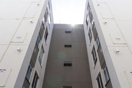 Apartamento para alugar com 44m², 2 quartos e 1 vaga Apartamento para alugar com 44m², 2 quartos e 1 vagaFachada