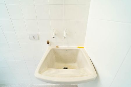 Apartamento à venda com 81m², 2 quartos e sem vagaÁrea de Serviço