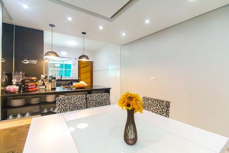 Casa para alugar com 160m², 3 quartos e 2 vagasCopa e Cozinha