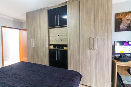 Casa para alugar com 160m², 3 quartos e 2 vagasSuíte