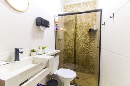 Casa para alugar com 160m², 3 quartos e 2 vagasBanheiro 2