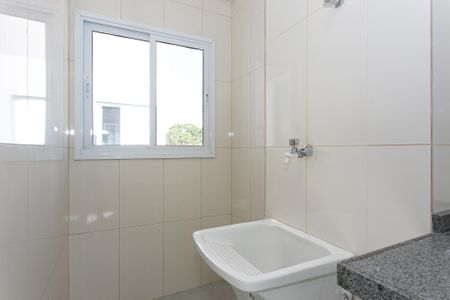 Apartamento à venda com 31m², 2 quartos e sem vaga Apartamento à venda com 31m², 2 quartos e sem vagaÁrea de Serviço