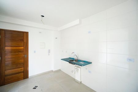 Cozinha de apartamento à venda com 1 quarto, 30m² em Vila Carrão, São Paulo