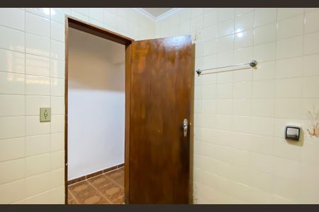 Casa à venda com 150m², 2 quartos e 2 vagasBanheiro