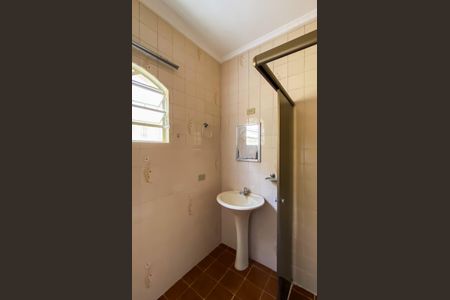 Casa à venda com 150m², 2 quartos e 2 vagasBanheiro