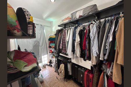 Casa para alugar com 300m², 3 quartos e 2 vagasCloset do Quarto 1