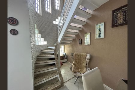 Sala 1 de casa para alugar com 3 quartos, 300m² em Vila Valqueire, Rio de Janeiro