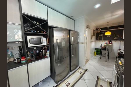 Casa para alugar com 300m², 3 quartos e 2 vagasCozinha