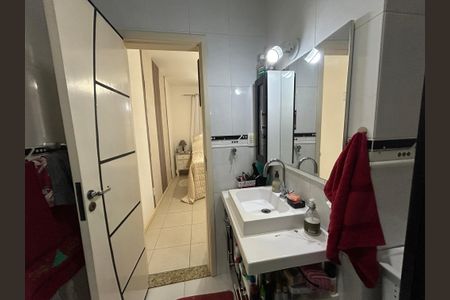 Casa para alugar com 300m², 3 quartos e 2 vagasBanheiro da Suíte