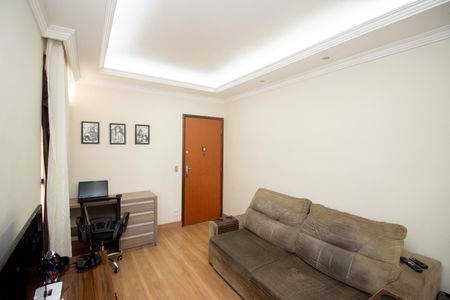 Sala de apartamento para alugar com 2 quartos, 85m² em Linda Vista, Contagem