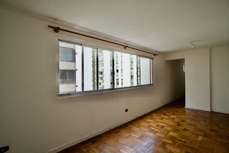Sala de apartamento à venda com 2 quartos, 64m² em Cerqueira César, São Paulo