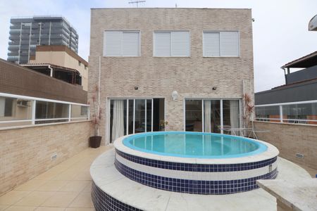 Apartamento para alugar com 240m², 3 quartos e 1 vaga Apartamento para alugar com 240m², 3 quartos e 1 vagaVaranda