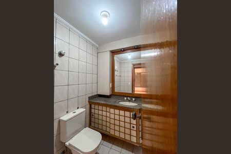 Apartamento para alugar com 102m², 2 quartos e 2 vagasBanheiro