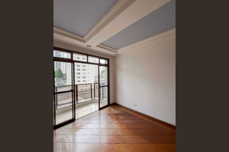 Apartamento para alugar com 102m², 2 quartos e 2 vagasSala
