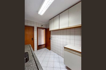 Apartamento para alugar com 102m², 2 quartos e 2 vagasCozinha