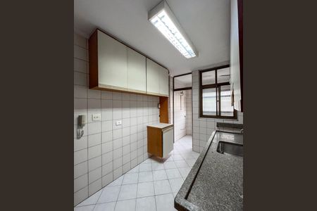 Apartamento para alugar com 102m², 2 quartos e 2 vagasCozinha