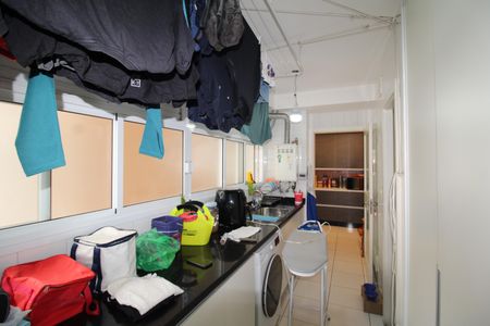 Apartamento à venda com 144m², 3 quartos e sem vagaÁrea de Serviço