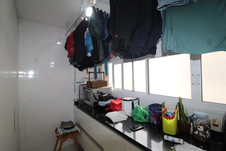 Apartamento à venda com 144m², 3 quartos e sem vagaÁrea de Serviço