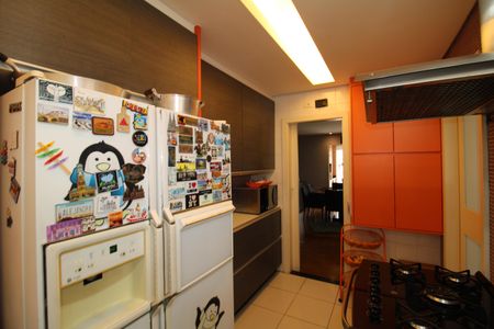 Apartamento à venda com 144m², 3 quartos e sem vagaCozinha