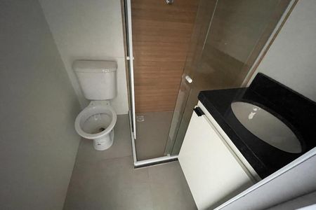 Banheiro de casa para alugar com 1 quarto, 55m² em Vila São Luis, Duque de Caxias