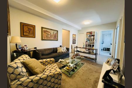 Apartamento à venda com 82m², 2 quartos e 2 vagasFoto 02