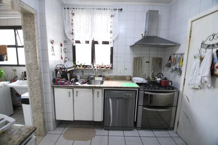 Apartamento à venda com 180m², 4 quartos e 2 vagasCozinha