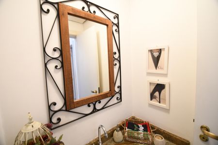 Apartamento à venda com 180m², 4 quartos e 2 vagasLavabo