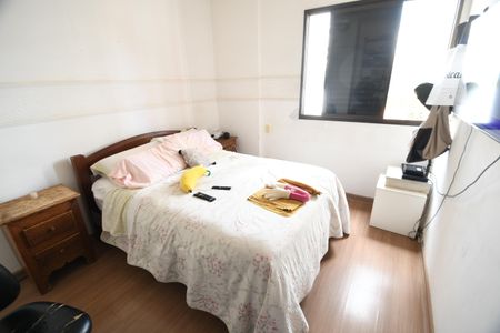 Apartamento à venda com 180m², 4 quartos e 2 vagasQuarto 4 - Suíte