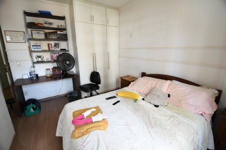 Apartamento à venda com 180m², 4 quartos e 2 vagasQuarto 4 - Suíte