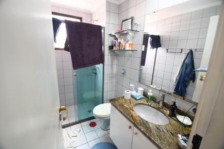 Apartamento à venda com 180m², 4 quartos e 2 vagasBanheiro - Suíte 4